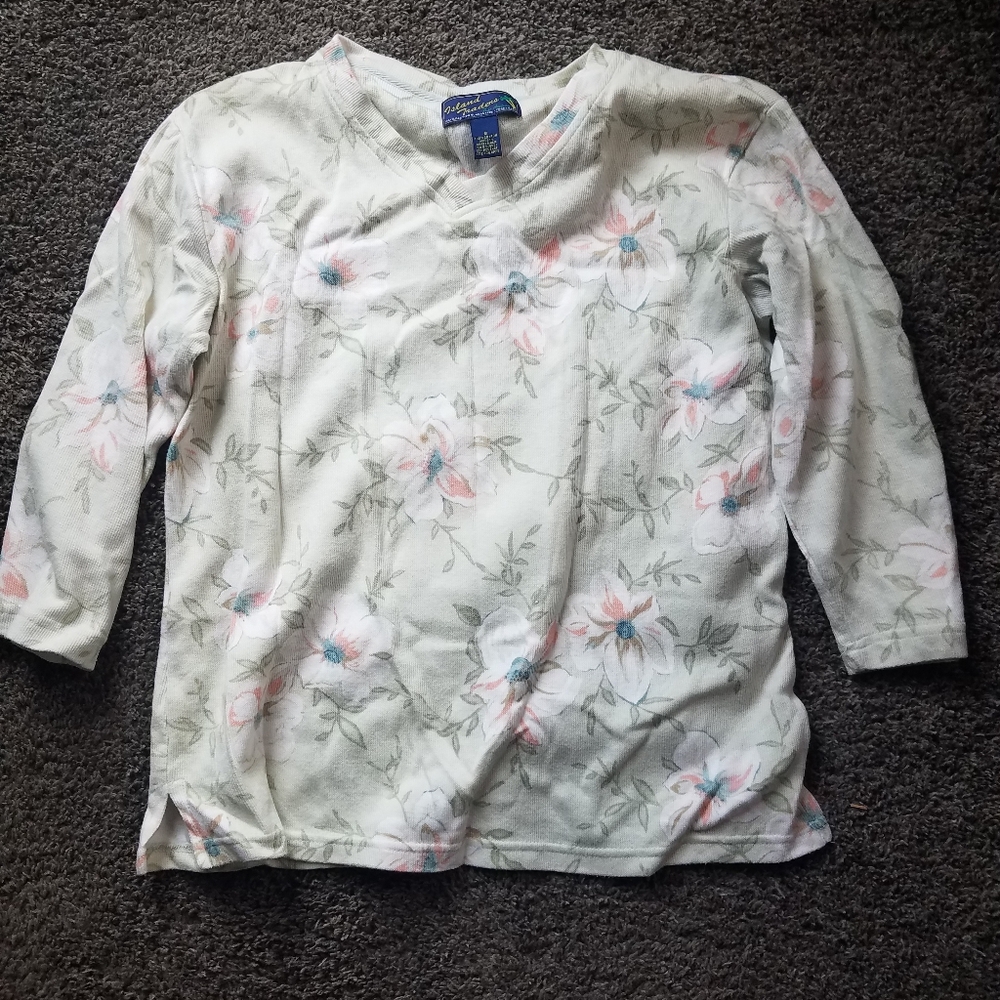 Vintage Island Traders Green Floral Woman's Sweater Size Small